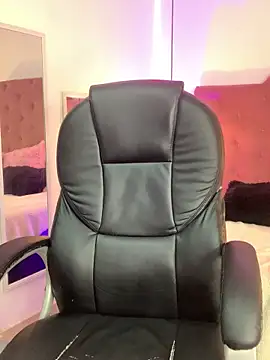 Webcam Model (Babybloom__)  is live.Free join now!