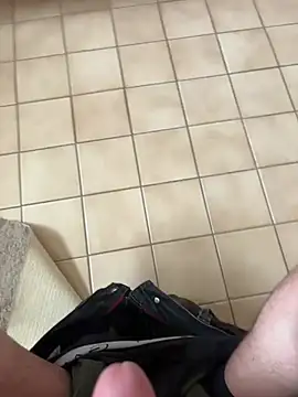 Taxidriver1988 webcam