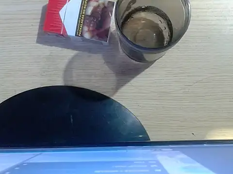 AshantTsiBigCock webcam