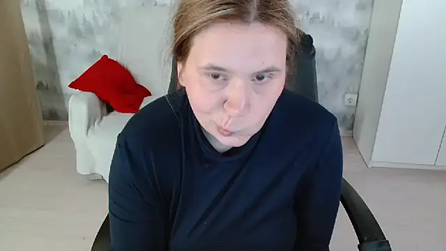 AdelinaLawson webcam