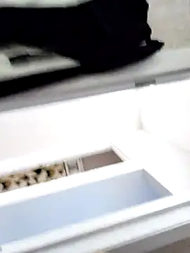 caressyourself webcam