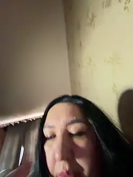 Naughtbaby_2025 webcam