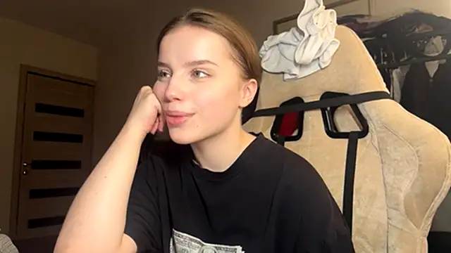 GabiMeshuggah webcam