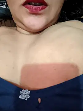 ZOYA_KHAN-123 webcam