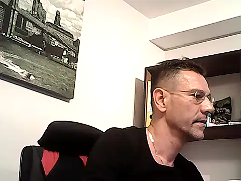 mastercharisma35 webcam