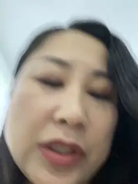 美女xiaoyi-10在线直播