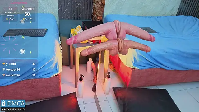 nena_cupcake_ webcam