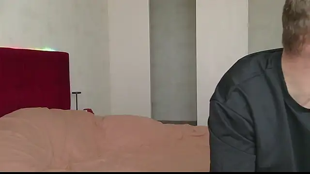 CandySurprise19 webcam