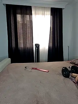 Webcam Model (karla-bruni)  is live.Free join now!