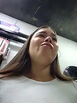 rapunzel069 (F young) - doggy style, no pantie + Tweerk 😳+ oil