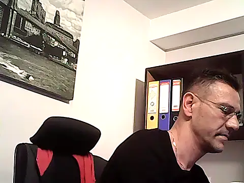 mastercharisma35 webcam