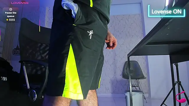 jhon_bear03 (M young) - worship your king until he cum