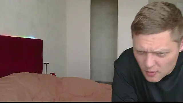 CandySurprise19 webcam