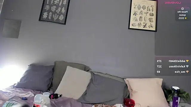 Charlotte_lovee_ webcam