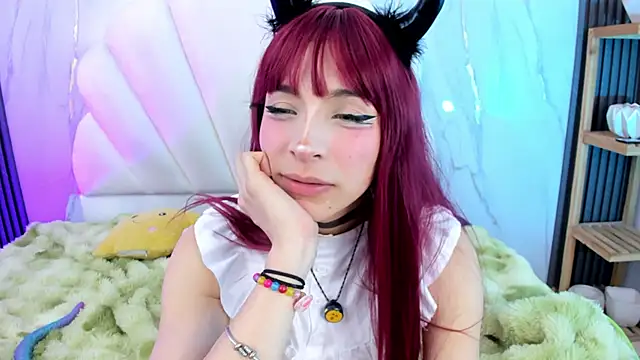 AliiceWonderland_ webcam