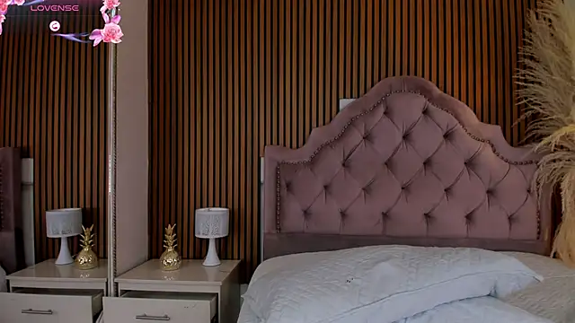 Violett_hott_ webcam