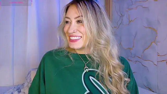 Lally_Valencia__ webcam