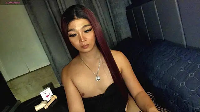 TrinityFucksYou webcam