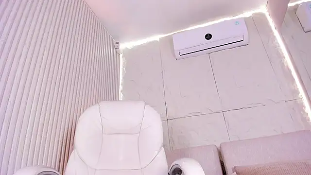 MarelynSummer webcam