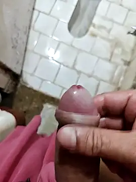 Iamfuckinhorny webcam