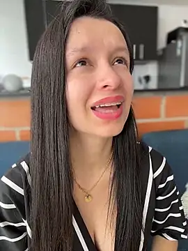 Soy_Sara7 Live Webcam on Stripchat