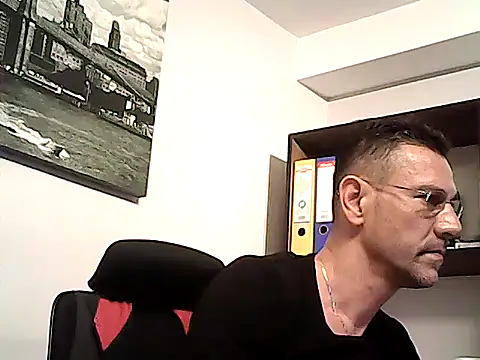 mastercharisma35 webcam