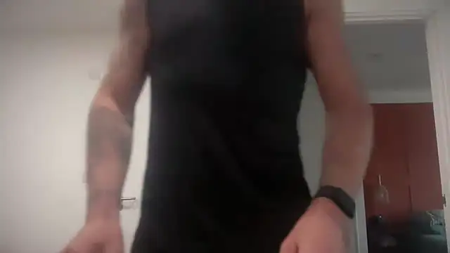 Thickdickdominant webcam