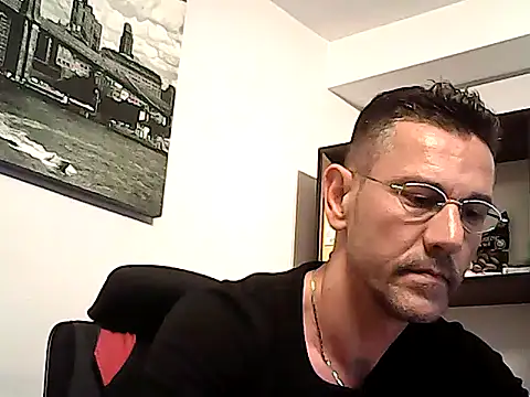 mastercharisma35 webcam