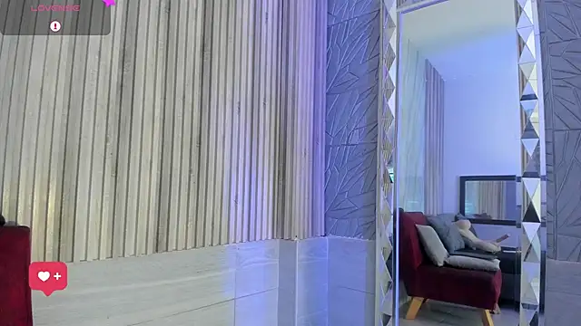 BriannaChelsea webcam