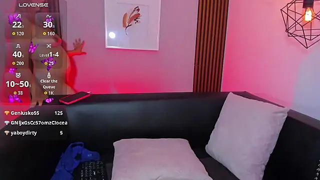 Nahiajhonson_ webcam