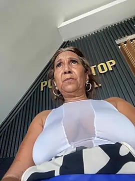 Webcam Model (SWEET_LOVER01)  is live.Free join now!