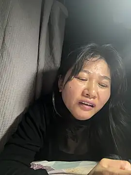 daaqnn (F milf) - 小粉塞屁眼。