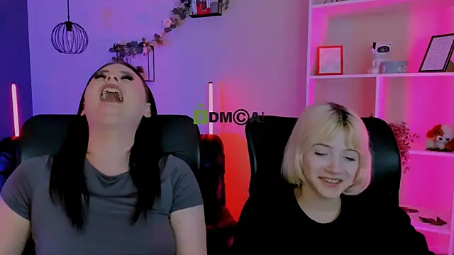 miss_courtney_ webcam