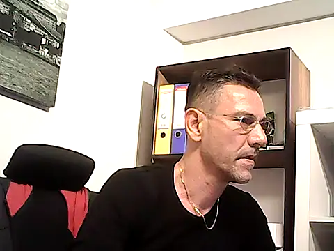 mastercharisma35 webcam