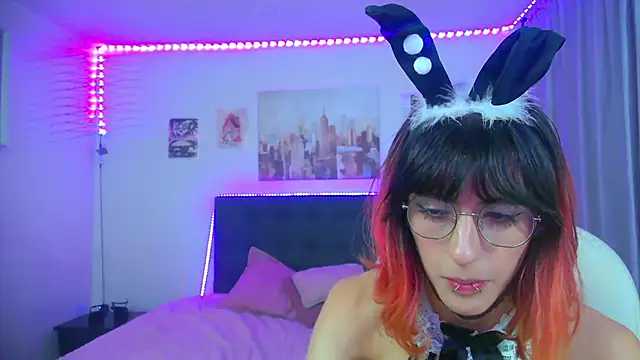 goth_minerva webcam