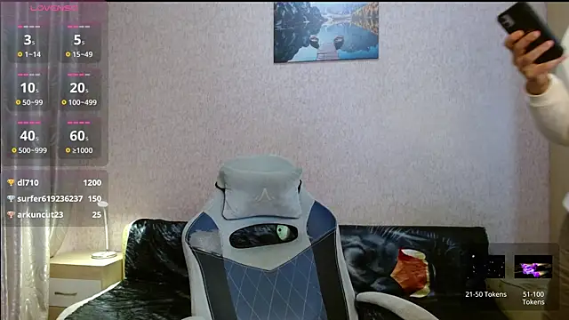 Aestheticguy101 webcam