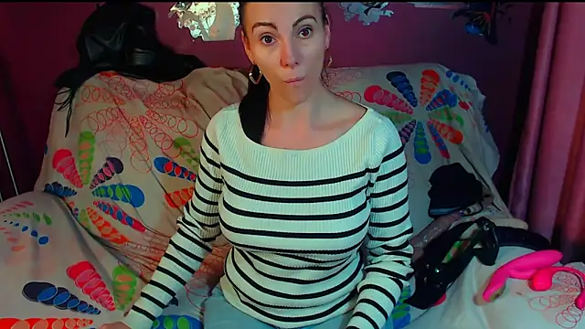 milflovelyxxx webcam