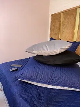 tinkerbell_pink22 webcam