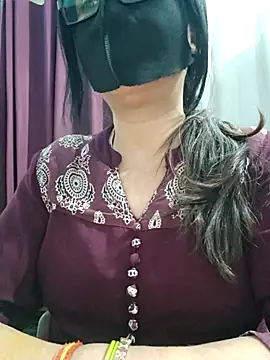 Aishwaryaa_69 webcam