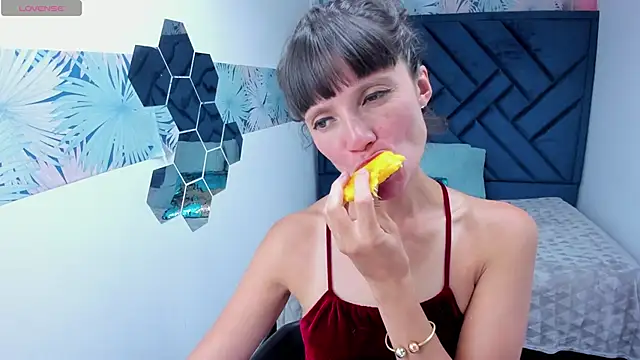 Valery_More__ webcam