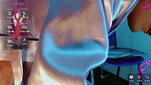 Sharlotte_Jones webcam