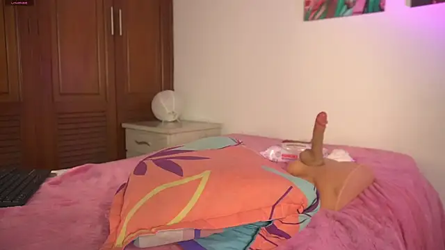 pocahotass_11 webcam