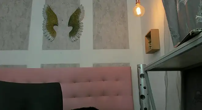 Cloeandtyfanny webcam