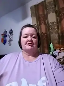 Bayou_Woman68 webcam