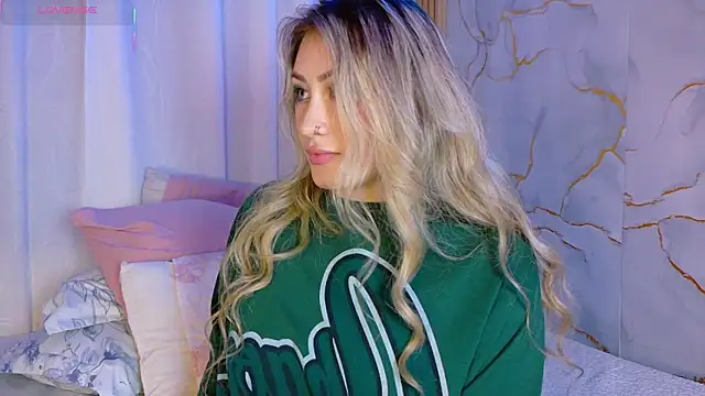 Lally_Valencia__ webcam