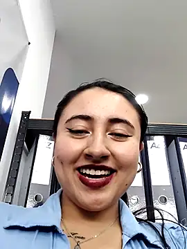 _Sarah-Office1 webcam