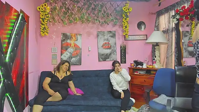 lesbiancuple webcam