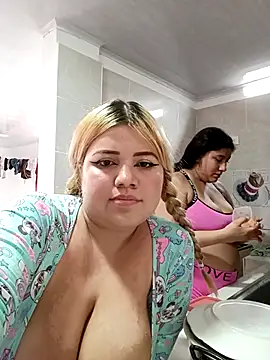 Sara_y_Amy webcam