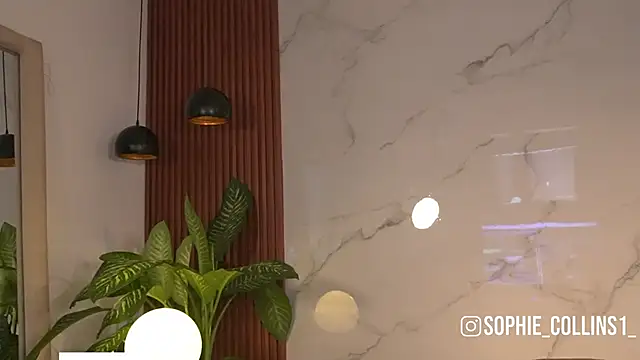 SophieCollins_1 webcam