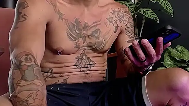 callme_douglas webcam